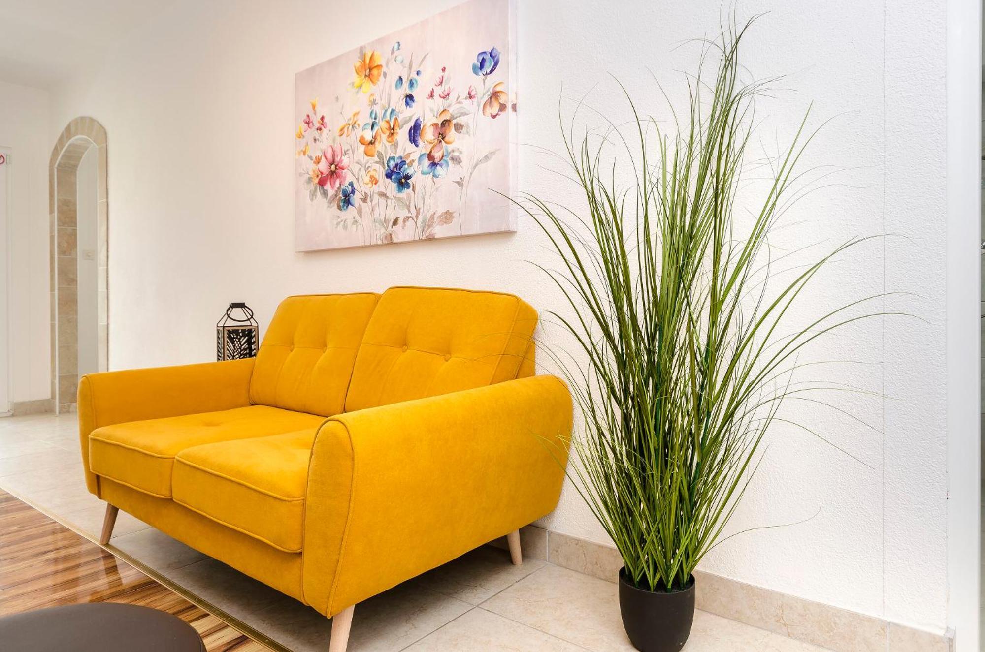 Emmeline Apartment Tisno
